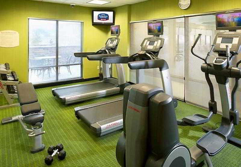 Fairfield Inn & Suites By Marriott Cumberland Facilities photo