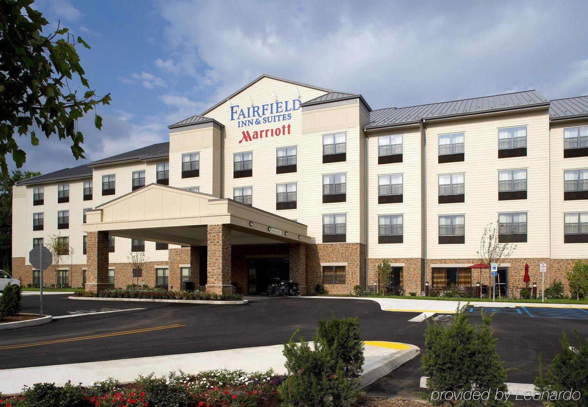 Fairfield Inn & Suites By Marriott Cumberland Exterior photo