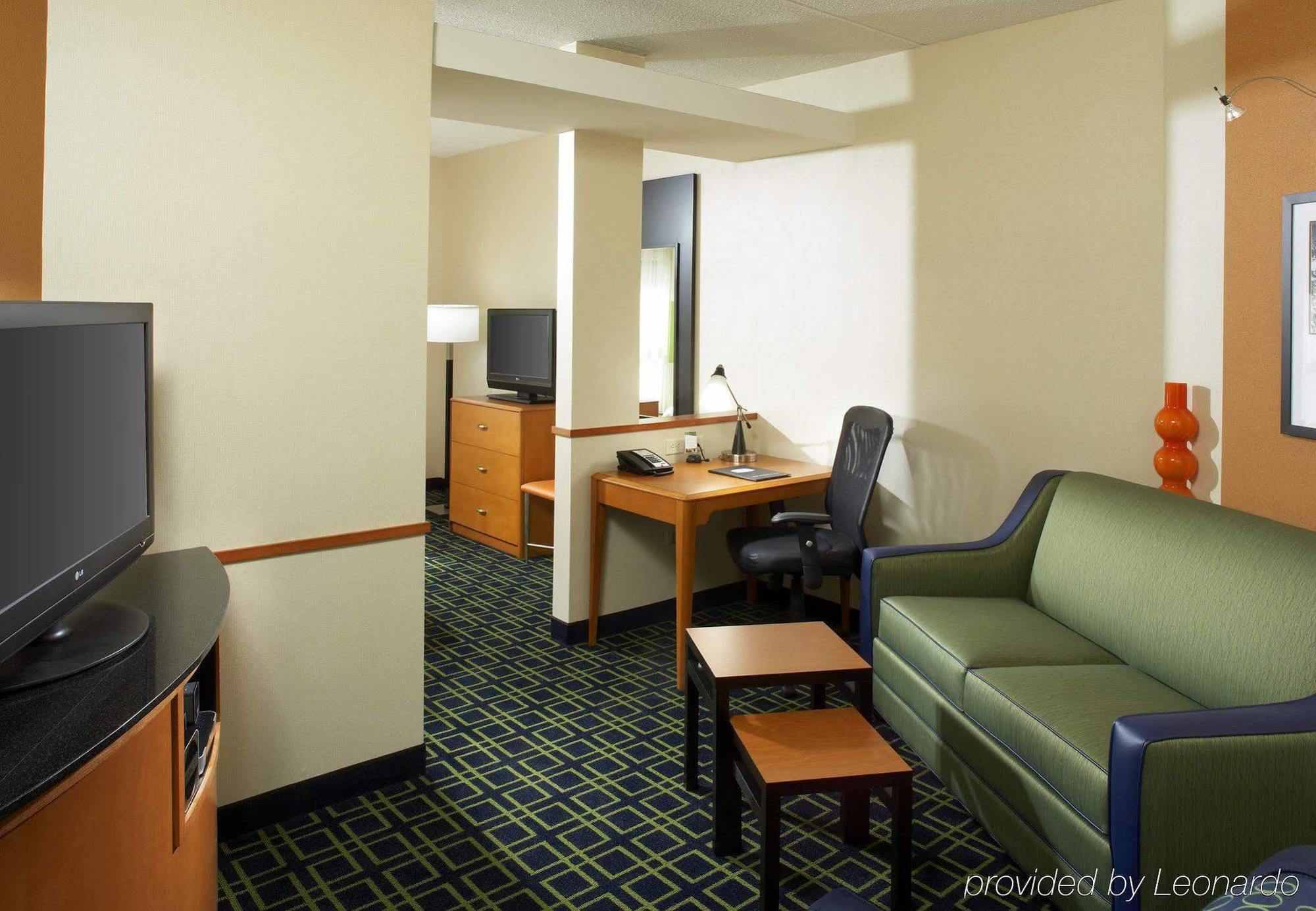 Fairfield Inn & Suites By Marriott Cumberland Exterior photo