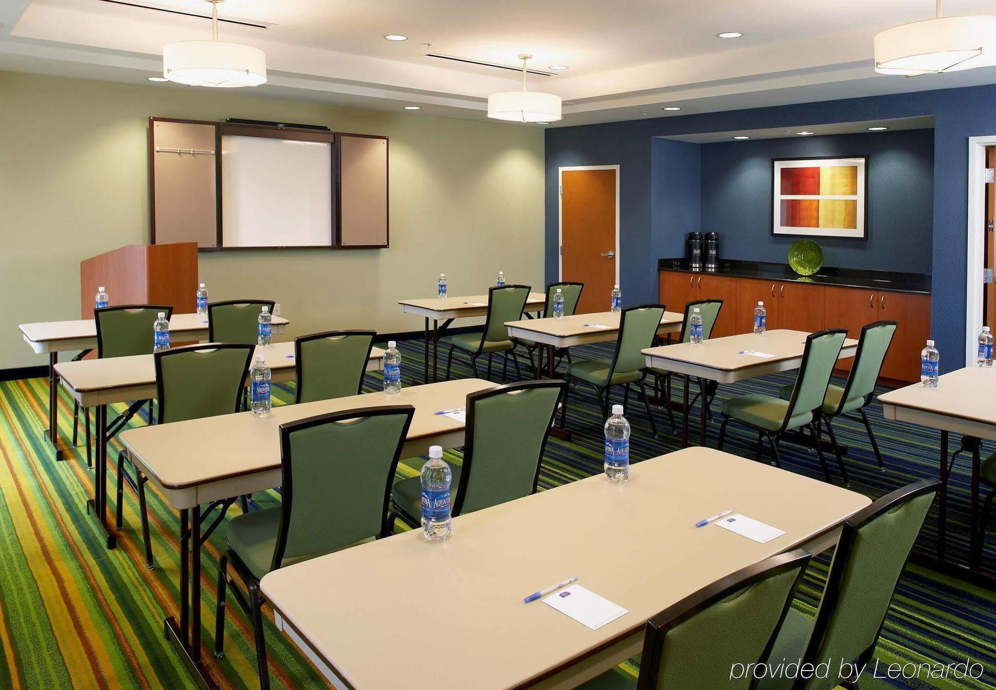 Fairfield Inn & Suites By Marriott Cumberland Facilities photo