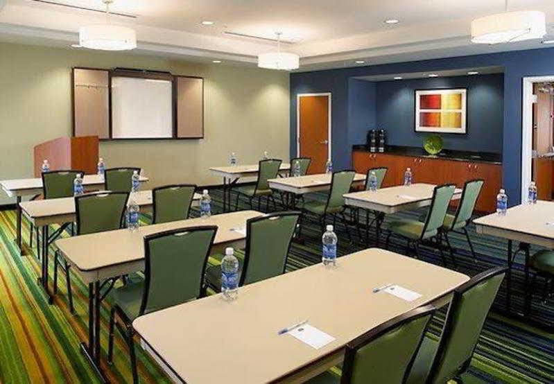 Fairfield Inn & Suites By Marriott Cumberland Exterior photo
